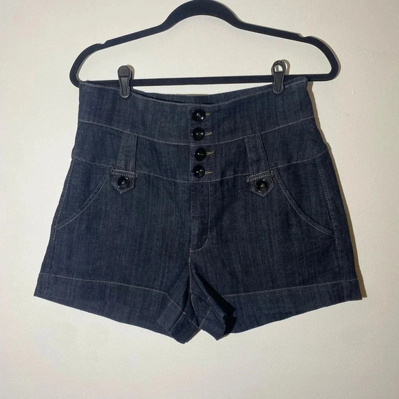 High Rise Pin-up Shorts - Picture 1 of 2